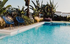 Vila Milreu Guest House